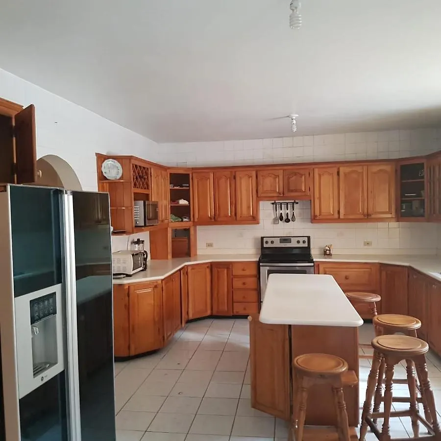 Suiteville In Mandeville Homestay