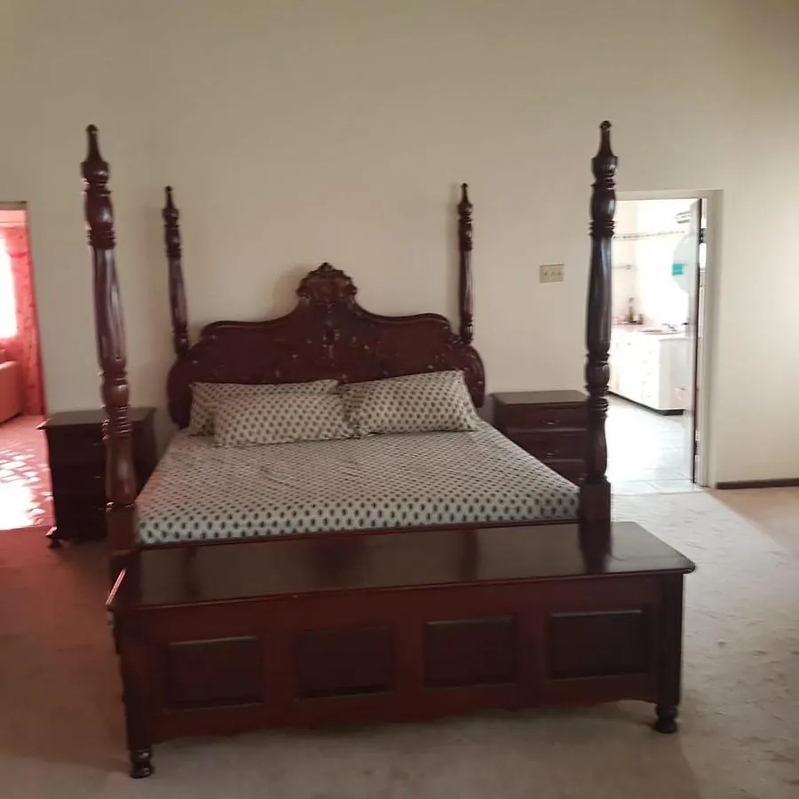 Homestay Suiteville In Mandeville Jamaica